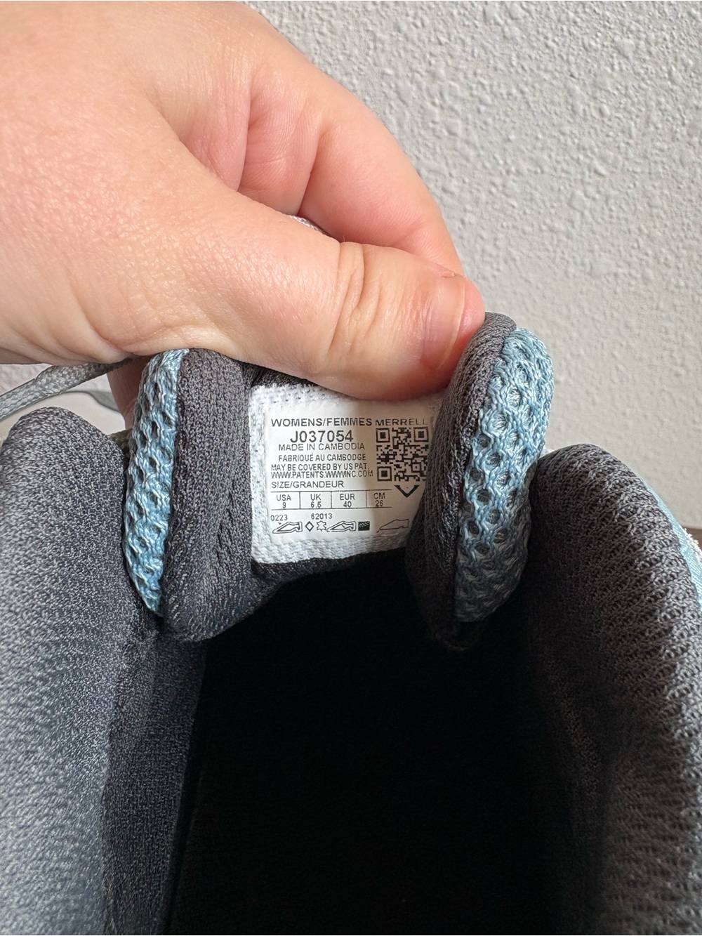 Merrell Women's Alverstone 2 Mid Waterproof Hiking Boots - Picture 5 of 6